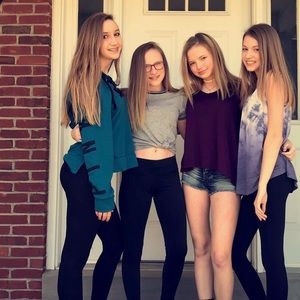 Meet your Posher, Alyssa